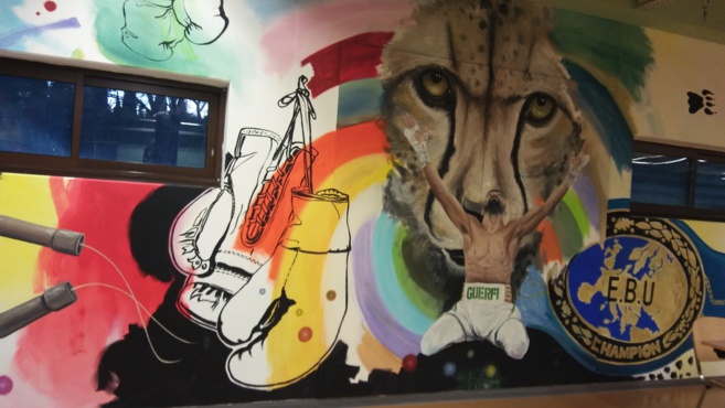 La fresque du guépard honore Karim Guerfi à Manosque
