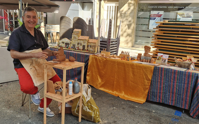 Patrick Volpes sur le Marché du Terroir à Digne les bains