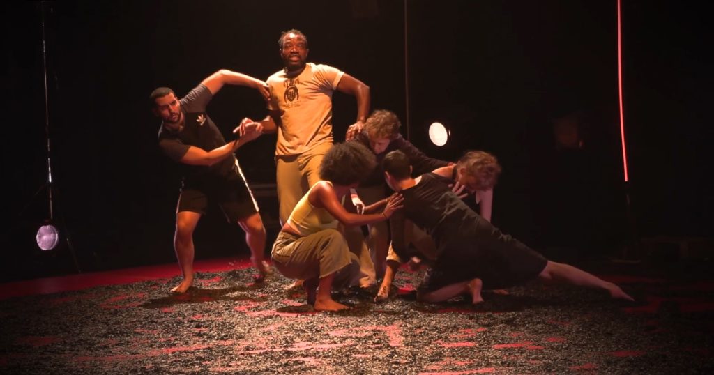 la compagnie lilloise Anima Motrix au théatre des calanques pour une représentation unique d'Antigone.