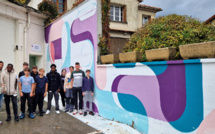 Les jeunes du Sacré Coeur réalisent une Fresque au pôle social de Digne les Bains !